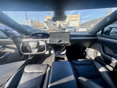 2022 Tesla Model S   - Photo 9 - Long Beach, CA 90813
