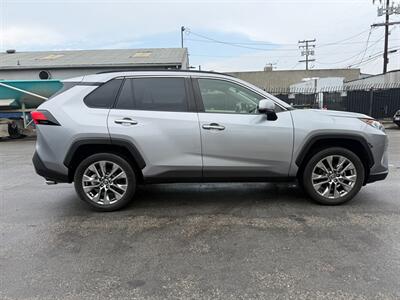 2021 Toyota RAV4 Limited   - Photo 6 - Long Beach, CA 90813