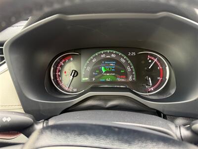2021 Toyota RAV4 Limited   - Photo 11 - Long Beach, CA 90813