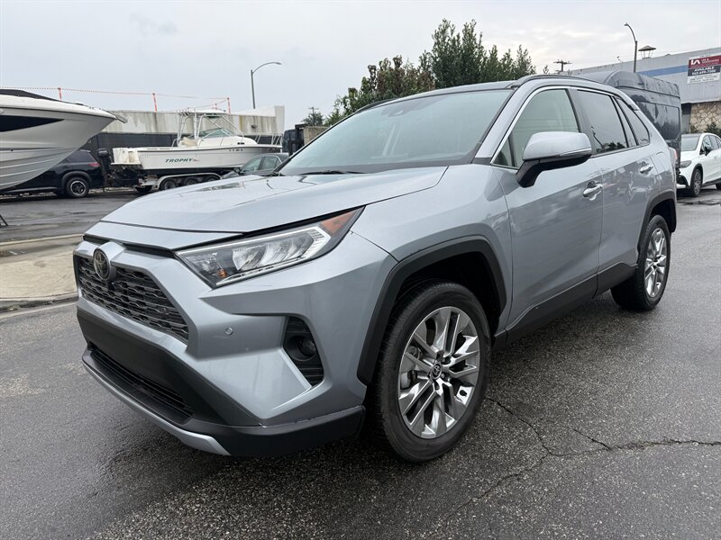 2021 Toyota RAV4 Limited  