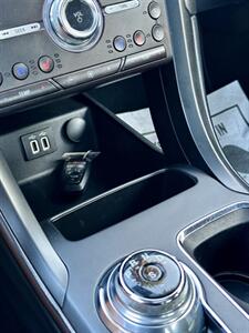 2019 Ford Fusion Titanium   - Photo 20 - Long Beach, CA 90813