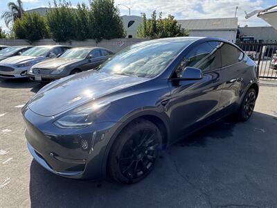 2023 Tesla Model Y   - Photo 4 - Long Beach, CA 90813