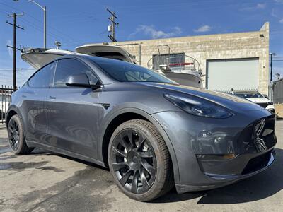 2023 Tesla Model Y   - Photo 9 - Long Beach, CA 90813