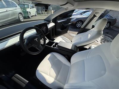 2023 Tesla Model Y   - Photo 16 - Long Beach, CA 90813