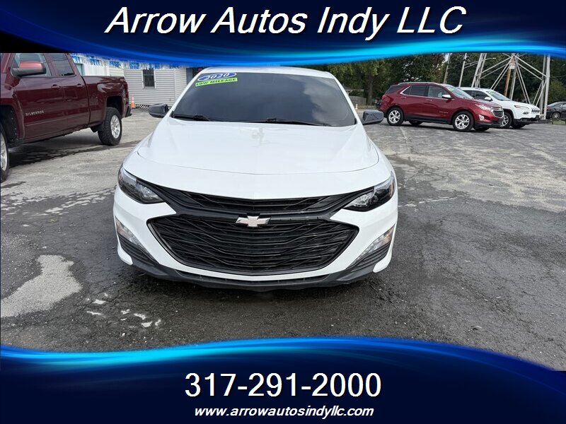 2020 Chevrolet Malibu LT   - Photo 1 - Indianapolis, IN 46268