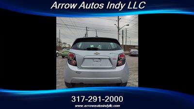 2016 Chevrolet Sonic LT Auto - Photo 9 - Indianapolis, IN 46268
