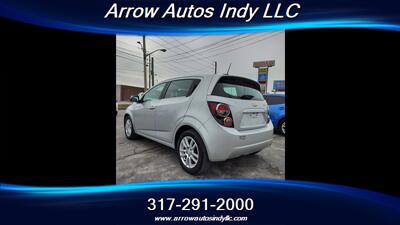 2016 Chevrolet Sonic LT Auto - Photo 5 - Indianapolis, IN 46268