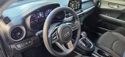 2021 Kia Forte FE - Photo 9 - Apopka, FL 32703