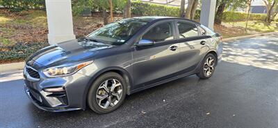 2021 Kia Forte FE - Photo 1 - Apopka, FL 32703
