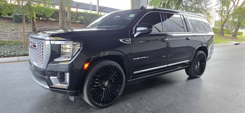 2021 GMC Yukon XL Denali  