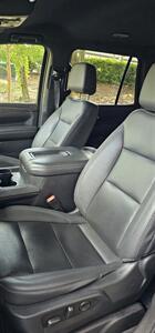 2023 Chevrolet Tahoe LT   - Photo 9 - Apopka, FL 32703