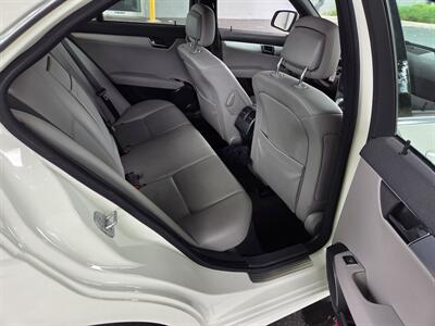 2008 Mercedes-Benz C 300 Sport 4MATIC - Photo 10 - Apopka, FL 32703