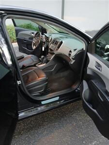 2016 Chevrolet Sonic LTZ Auto   - Photo 13 - Apopka, FL 32703