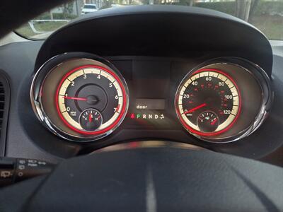 2016 Dodge Grand Caravan SXT   - Photo 10 - Apopka, FL 32703