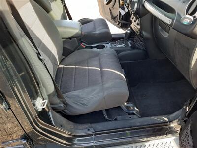 2012 Jeep Wrangler Unlimited Sahara   - Photo 7 - Medford, OR 97504