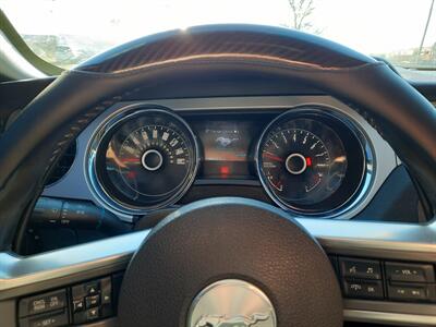 2014 Ford Mustang V6 - Photo 8 - Medford, OR 97504