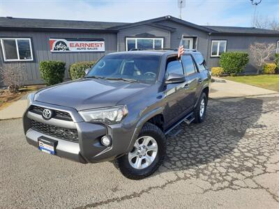 2019 Toyota 4Runner SR5   - Photo 1 - Medford, OR 97504