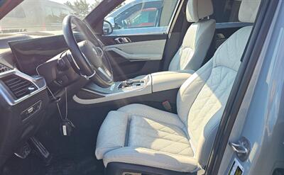 2023 BMW X7 xDrive40i   - Photo 9 - Matthews, NC 28104