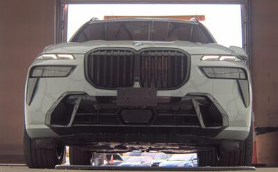 2023 BMW X7 xDrive40i   - Photo 2 - Matthews, NC 28104