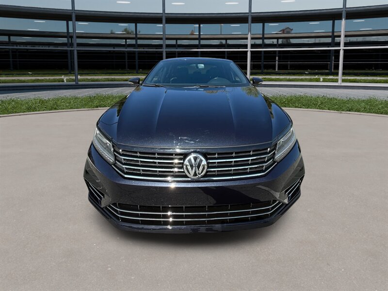 2018 Volkswagen Passat V6 GT  