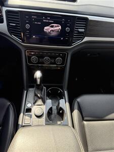 2022 Volkswagen Atlas V6 SE 4Motion   - Photo 12 - Matthews, NC 28104