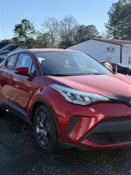 2020 Toyota C-HR XLE  