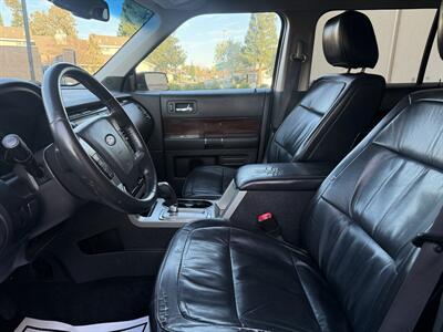 2009 Ford Flex SEL   - Photo 11 - Elk Grove, CA 95624
