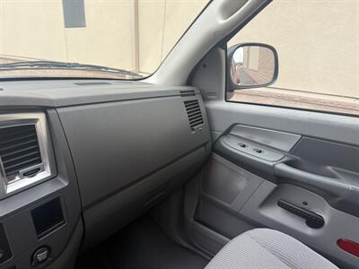 2008 Dodge Ram 1500 SLT SLT 4dr Quad Cab SB   - Photo 16 - Elk Grove, CA 95624