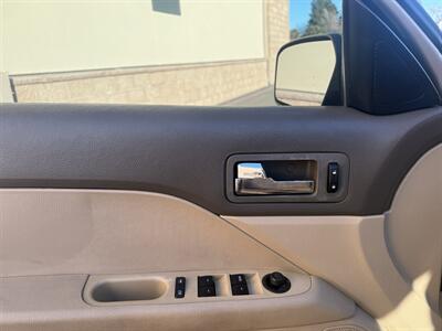 2006 Ford Fusion V6 SE   - Photo 14 - Elk Grove, CA 95624