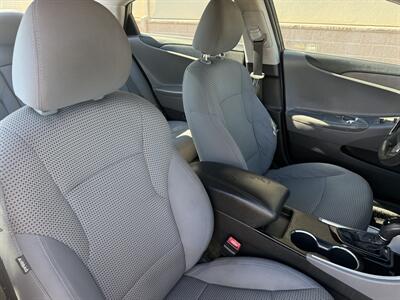 2011 Hyundai SONATA GLS   - Photo 14 - Elk Grove, CA 95624