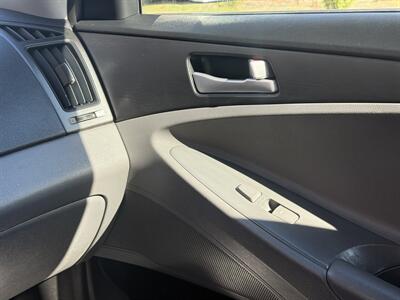 2011 Hyundai SONATA GLS   - Photo 21 - Elk Grove, CA 95624