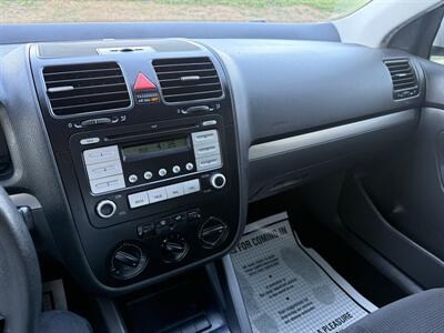 2009 Volkswagen Jetta S PZEV   - Photo 11 - Elk Grove, CA 95624