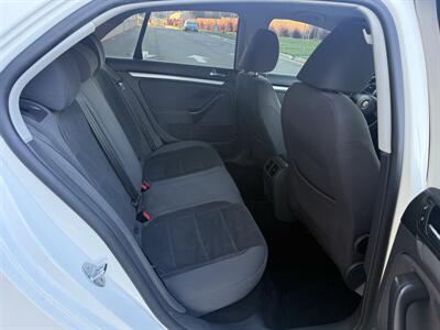 2009 Volkswagen Jetta S PZEV   - Photo 17 - Elk Grove, CA 95624