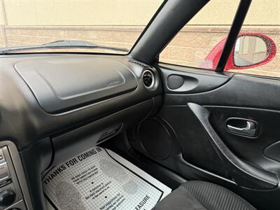 2005 Mazda MX-5 Miata LS - Photo 13 - Elk Grove, CA 95624