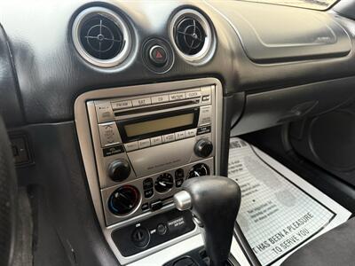 2005 Mazda MX-5 Miata LS - Photo 12 - Elk Grove, CA 95624