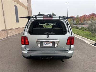 2005 Lincoln Navigator Luxury   - Photo 28 - Elk Grove, CA 95624