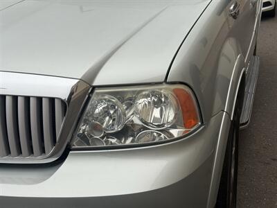 2005 Lincoln Navigator Luxury   - Photo 31 - Elk Grove, CA 95624