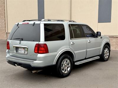 2005 Lincoln Navigator Luxury   - Photo 8 - Elk Grove, CA 95624