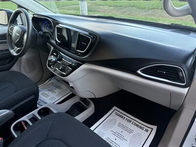 2017 Chrysler Pacifica Touring - Photo 17 - Elk Grove, CA 95624