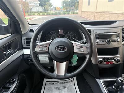 2010 Subaru Outback 2.5i - Photo 11 - Elk Grove, CA 95624