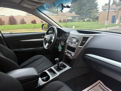 2010 Subaru Outback 2.5i - Photo 21 - Elk Grove, CA 95624