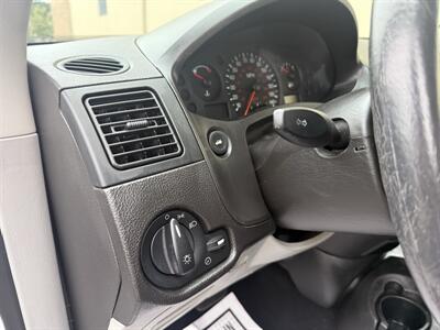 2005 Ford Focus ZX3 SE   - Photo 12 - Elk Grove, CA 95624