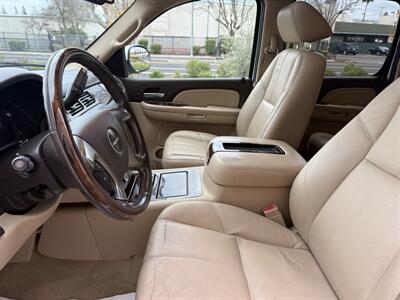 2007 GMC Yukon XL Denali   - Photo 10 - Elk Grove, CA 95624