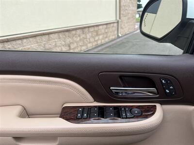 2007 GMC Yukon XL Denali   - Photo 16 - Elk Grove, CA 95624