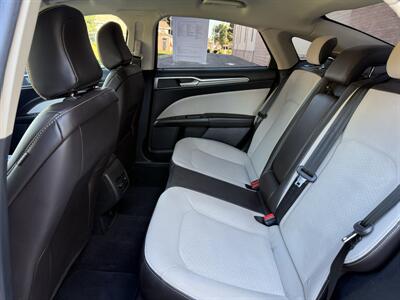 2020 Ford Fusion SE - Photo 14 - Elk Grove, CA 95624