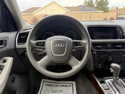 2010 Audi Q5 3.2 quattro Premium - Photo 9 - Elk Grove, CA 95624