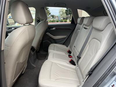2010 Audi Q5 3.2 quattro Premium - Photo 12 - Elk Grove, CA 95624