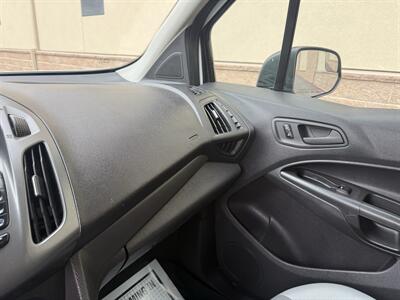 2015 Ford Transit Connect XL   - Photo 16 - Elk Grove, CA 95624