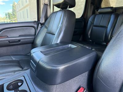 2008 Chevrolet Avalanche LS - Photo 14 - Elk Grove, CA 95624