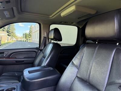 2008 Chevrolet Avalanche LS - Photo 13 - Elk Grove, CA 95624